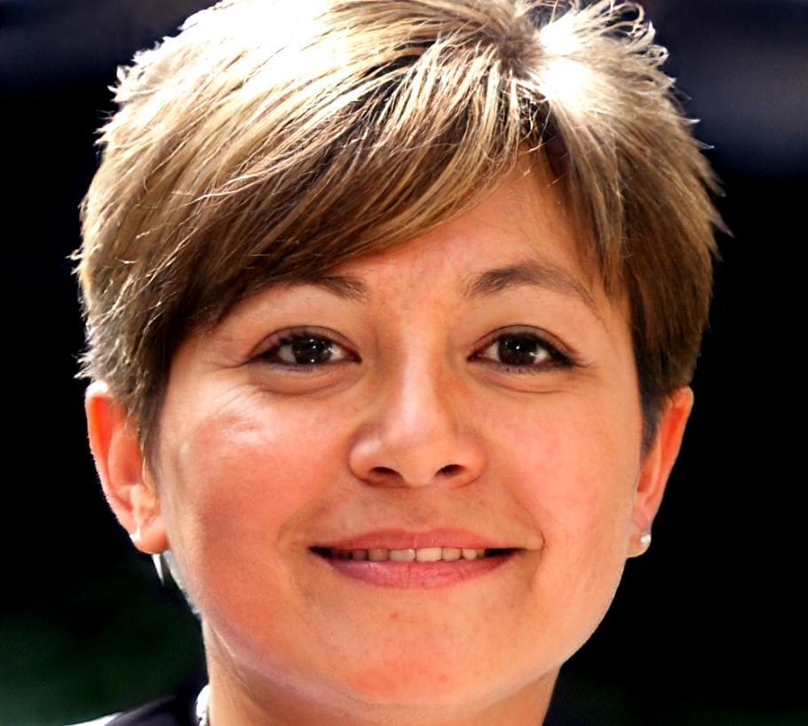 Portrait de Léonie Moreau, experte en gestion financière